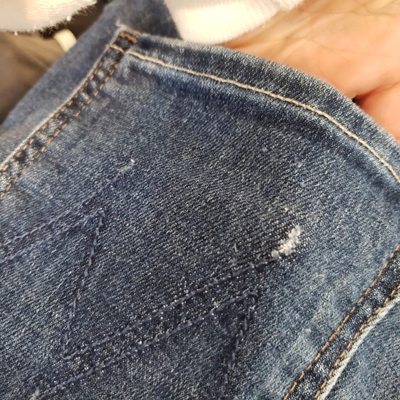 Mother Jeans Women's Blue Jeans - Picture 12 of 12